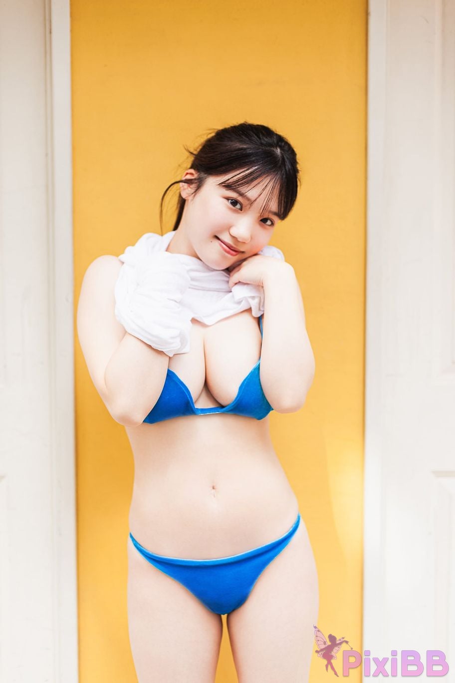 Japanese Idol Minami Hori FRIDAY digital photo book holy H cup Vol.1 PixiBB.COM 008