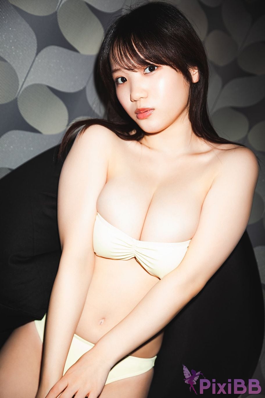 Japanese Idol Minami Hori FRIDAY digital photo book holy H cup Vol.1 PixiBB.COM 026