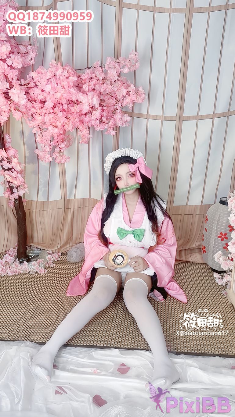 Cosplayer Vanilla Milk Meow Nezuko PixiBB.COM 007