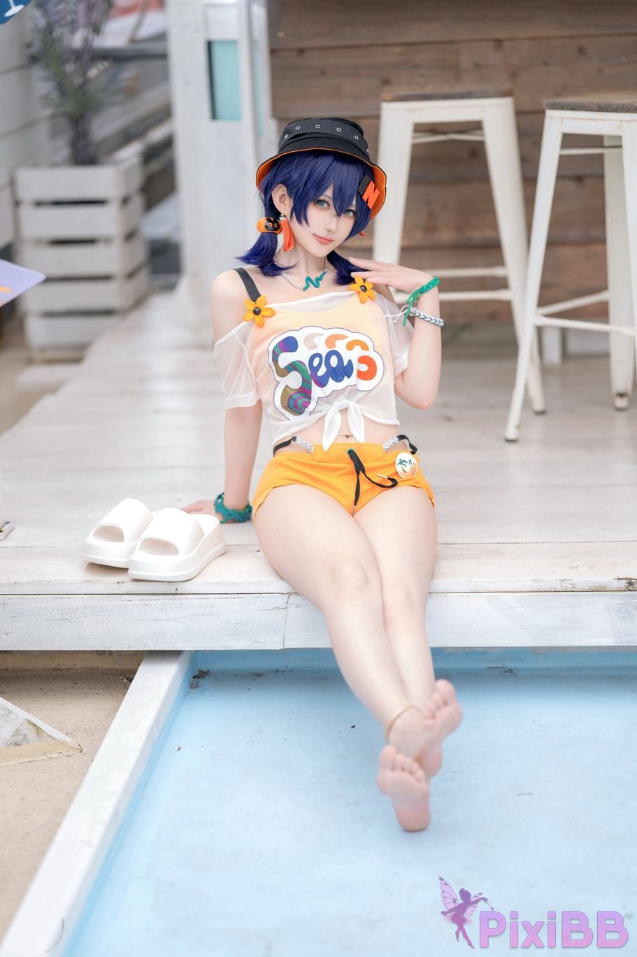 Cosplayer trace back sukki Zenless Zone Zero bell swimsuit PixiBB.COM 001