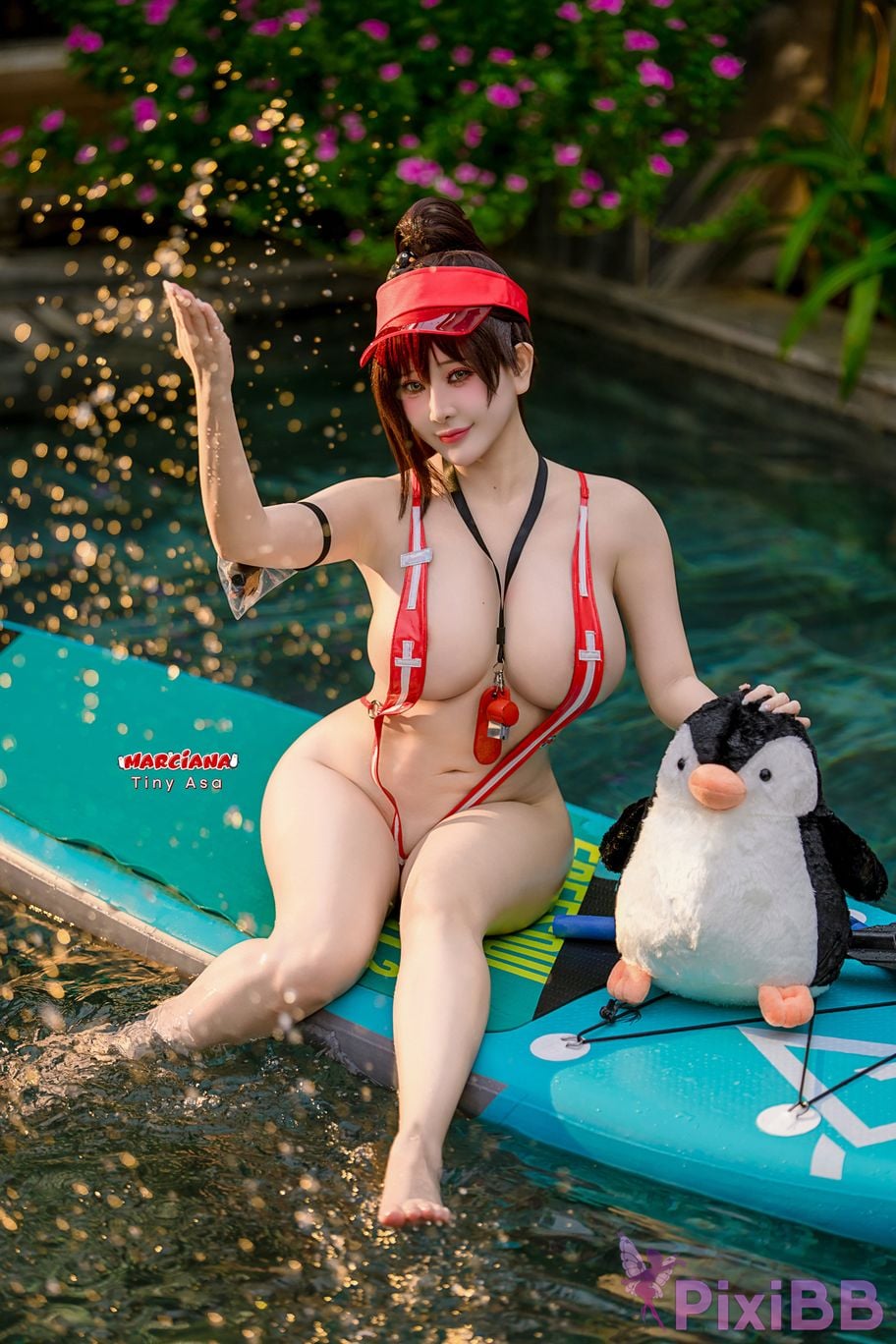 Cosplayer Tiny Asa Marciana Marine Study NIKKE Maruchana swimsuit PixiBB.COM 020