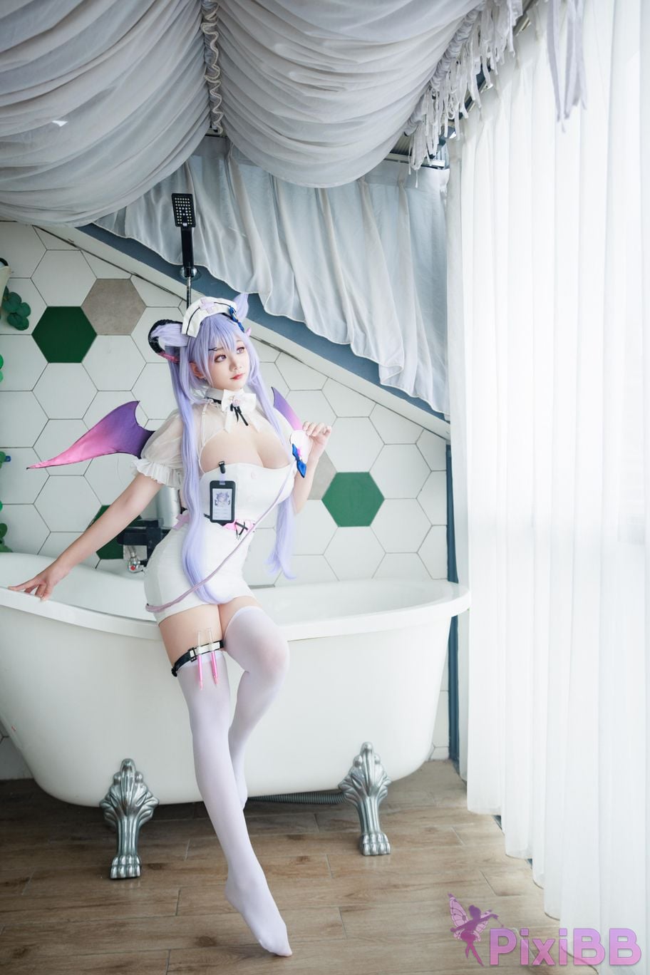 Cosplayer A Xuexue Genshin Carved succubus nurse PixiBB.COM 014