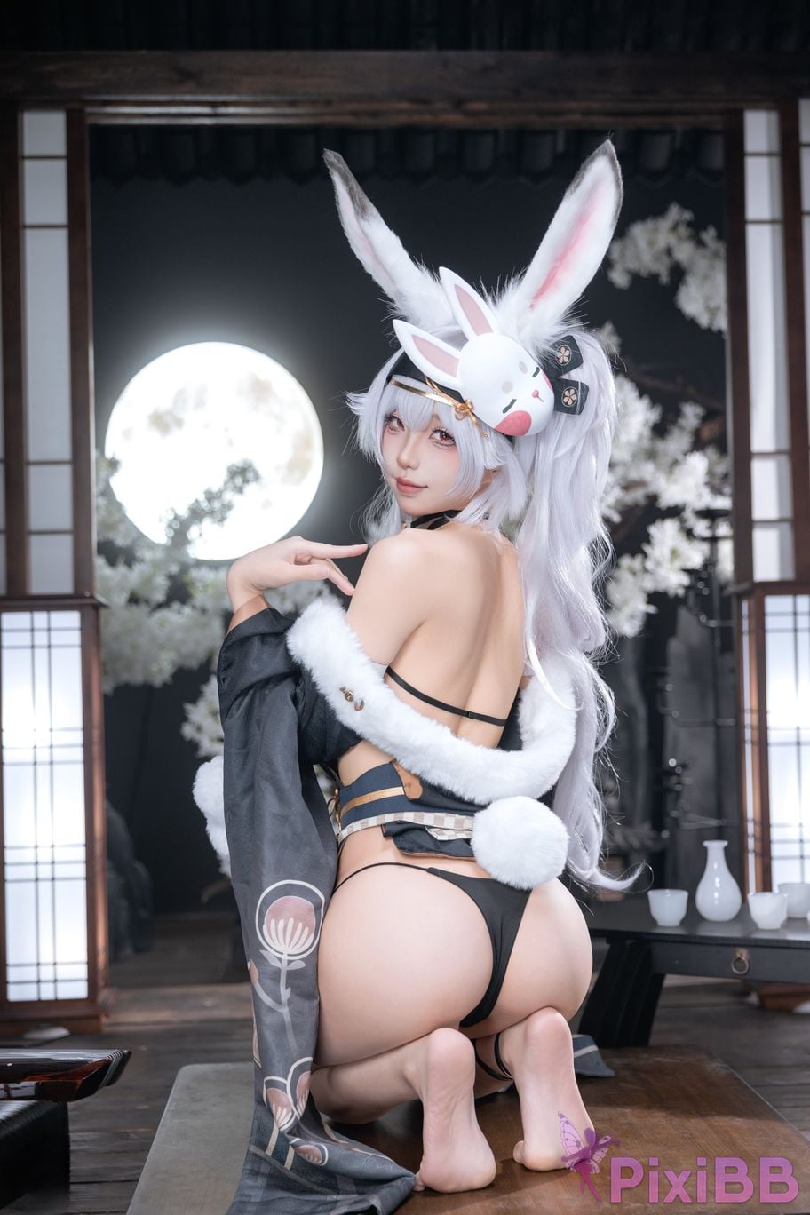 Cosplayer fox jiujiu Lafite Rabbit City Lord PixiBB.COM 008