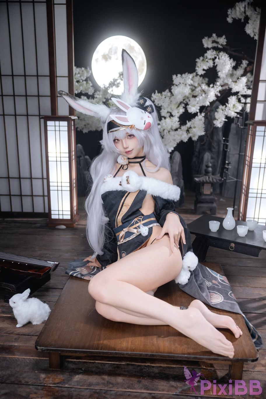 Cosplayer fox jiujiu Lafite Rabbit City Lord PixiBB.COM 014