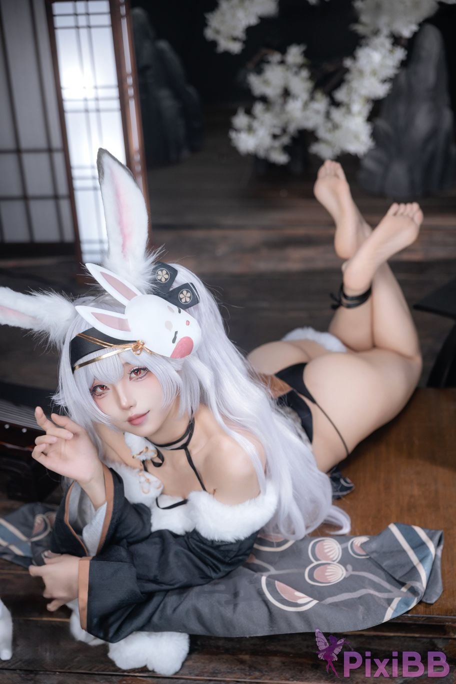Cosplayer fox jiujiu Lafite Rabbit City Lord PixiBB.COM 016