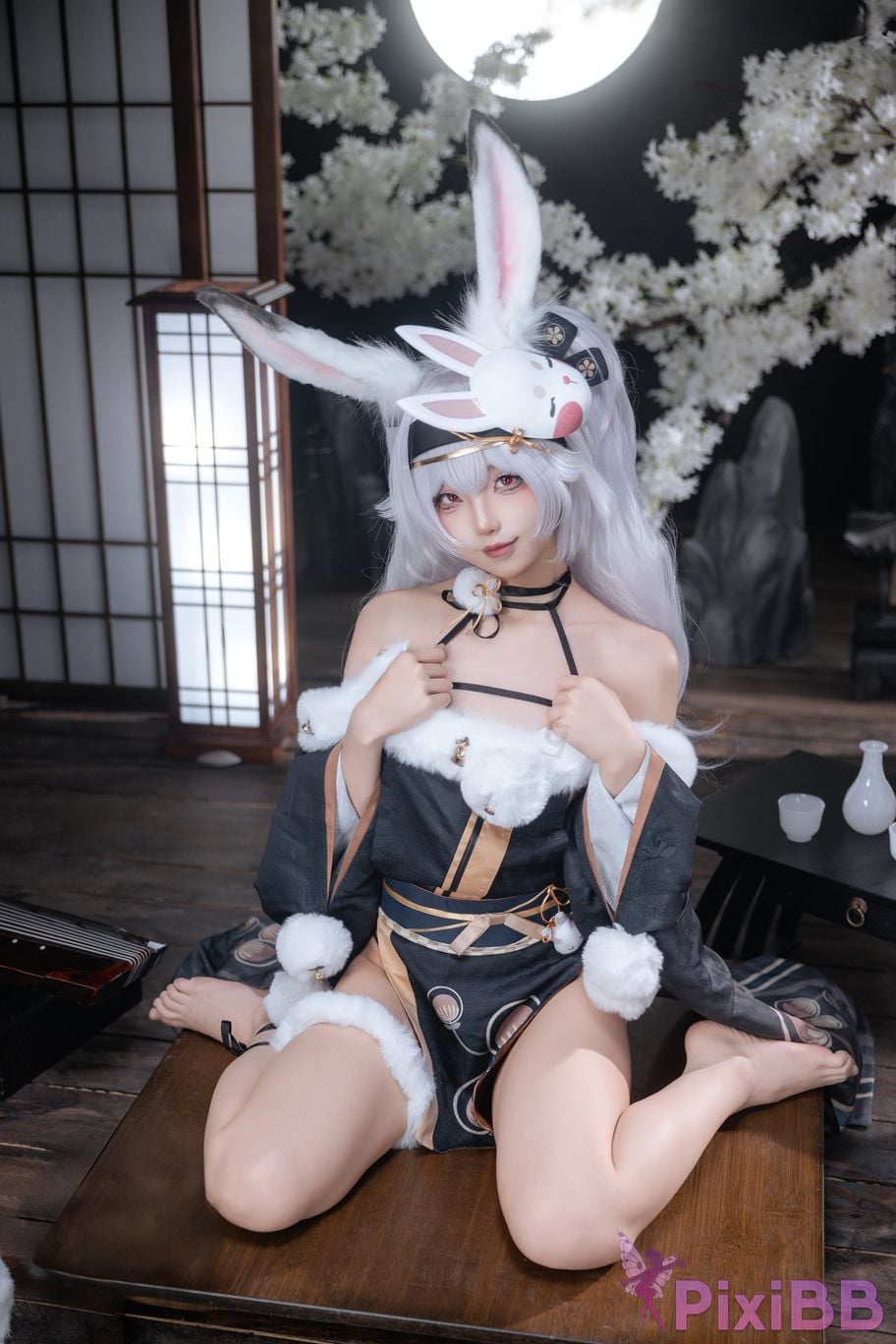 Cosplayer fox jiujiu Lafite Rabbit City Lord PixiBB.COM 033
