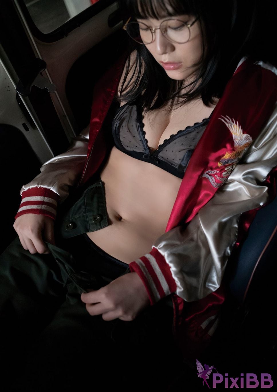 Japanese Idol Shinonome Umi STRiKE digital photo book why PixiBB.COM 044