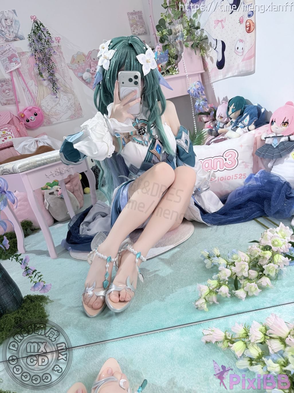 Cosplayer Somezo ran3 2026 Year 10 moon Genshin Woyanisa PixiBB.COM 042