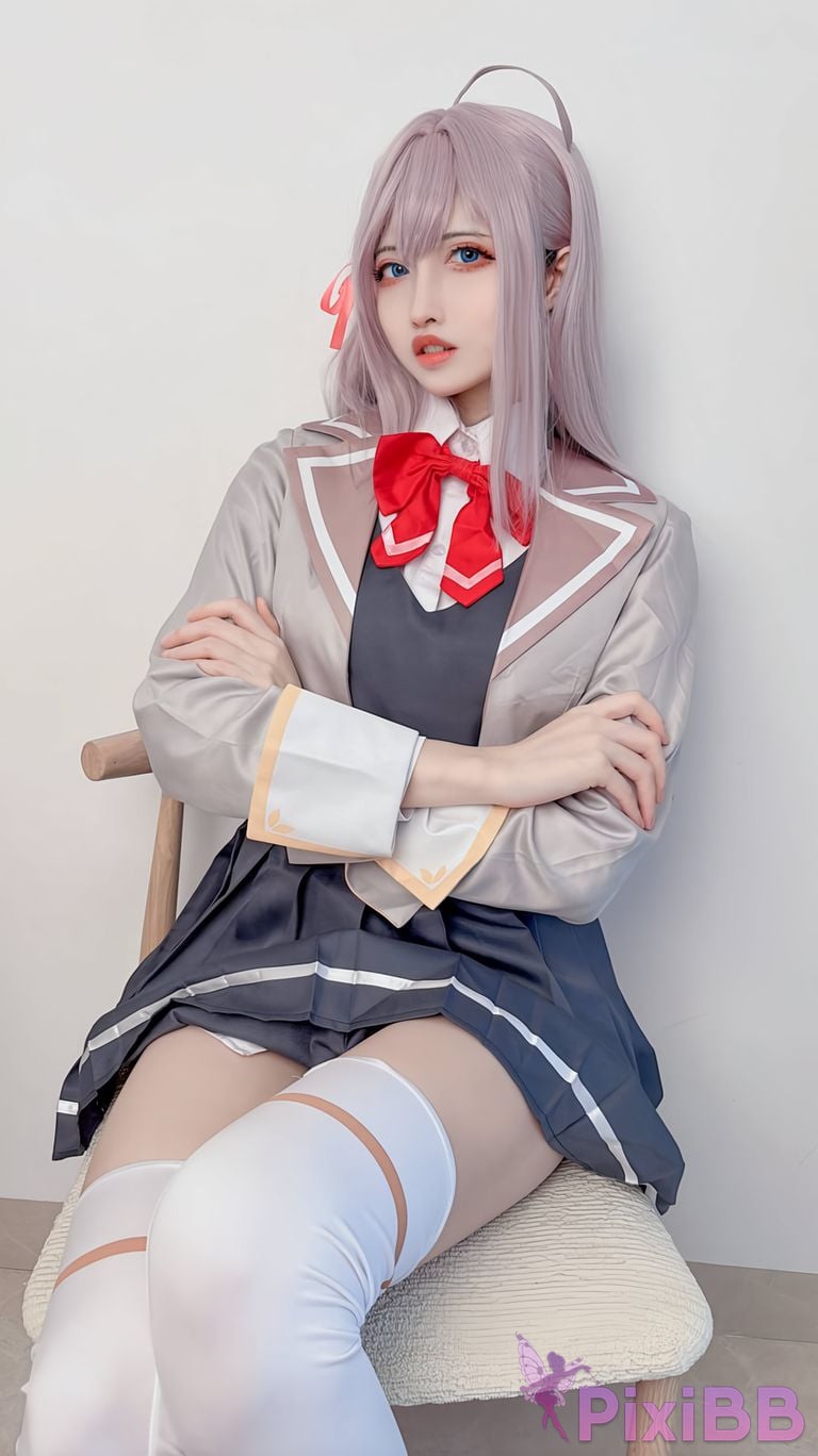 Cosplayer Rei Yamazaki Classmate Ellie PixiBB.COM 002