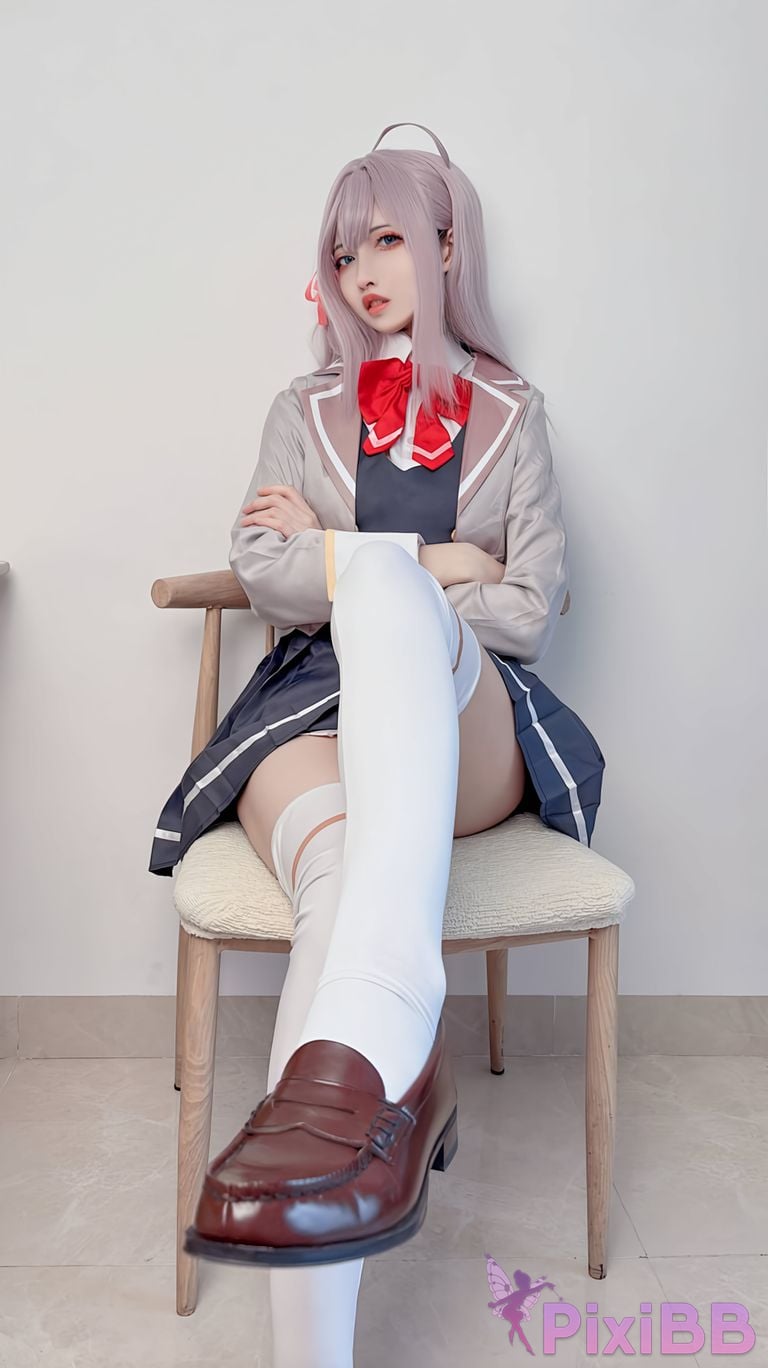 Cosplayer Rei Yamazaki Classmate Ellie PixiBB.COM 007