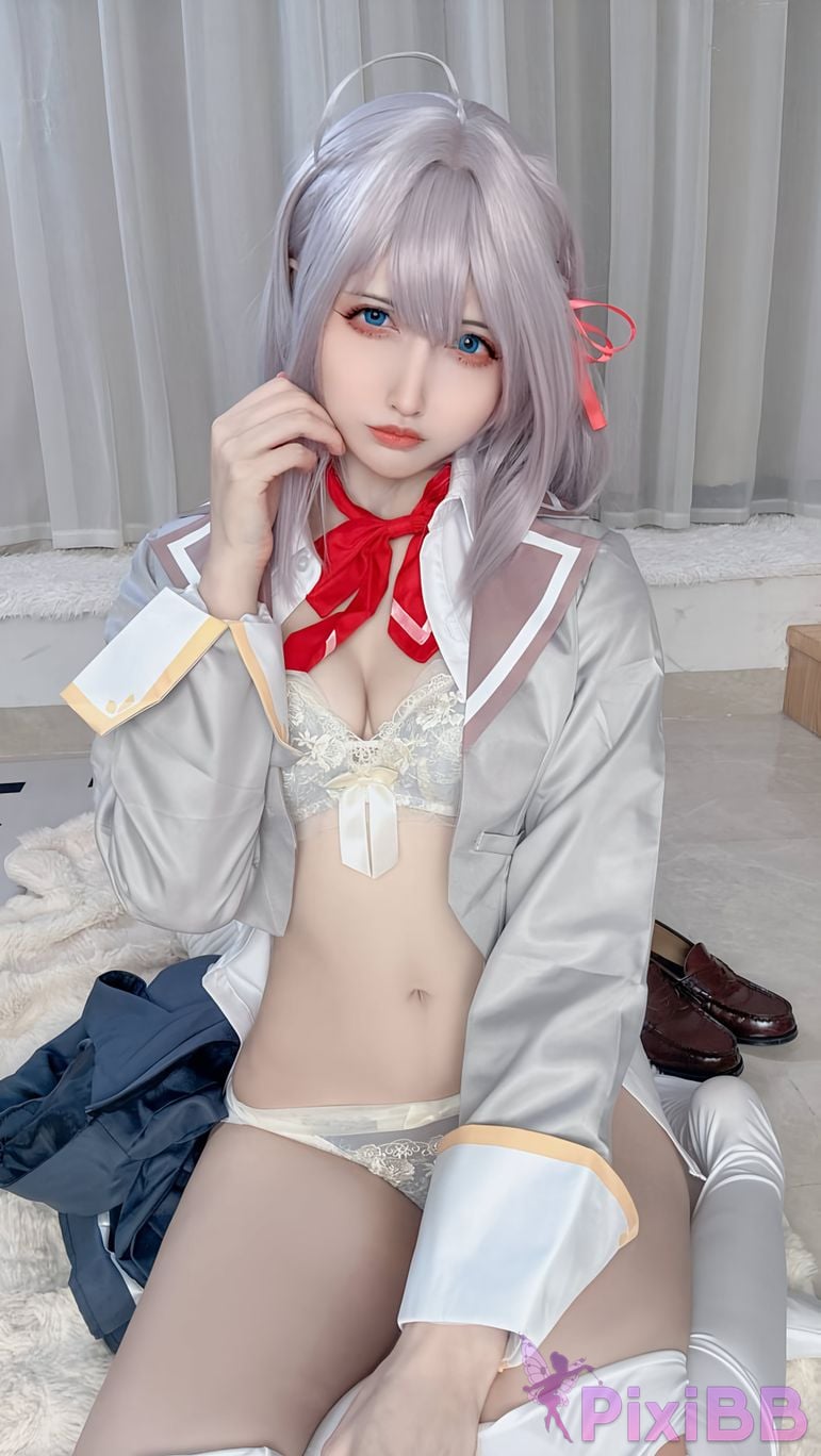 Cosplayer Rei Yamazaki Classmate Ellie PixiBB.COM 021