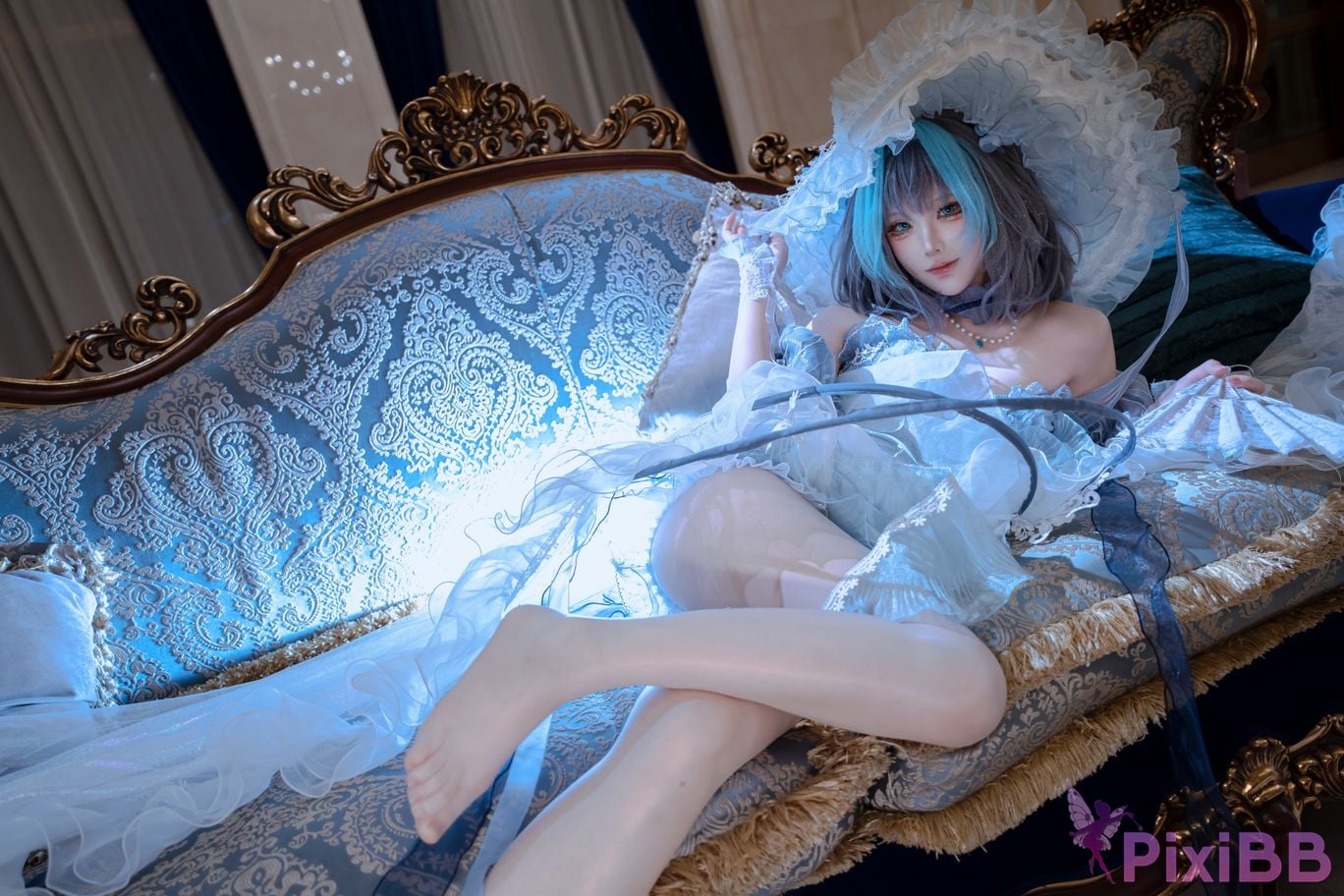 Cosplayer Tsuki Yueyin Cheshire scrapped manuscript PixiBB.COM 006