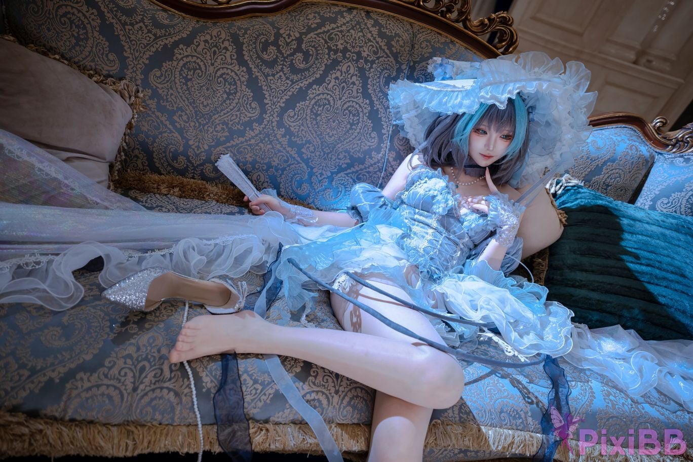 Cosplayer Tsuki Yueyin Cheshire scrapped manuscript PixiBB.COM 007