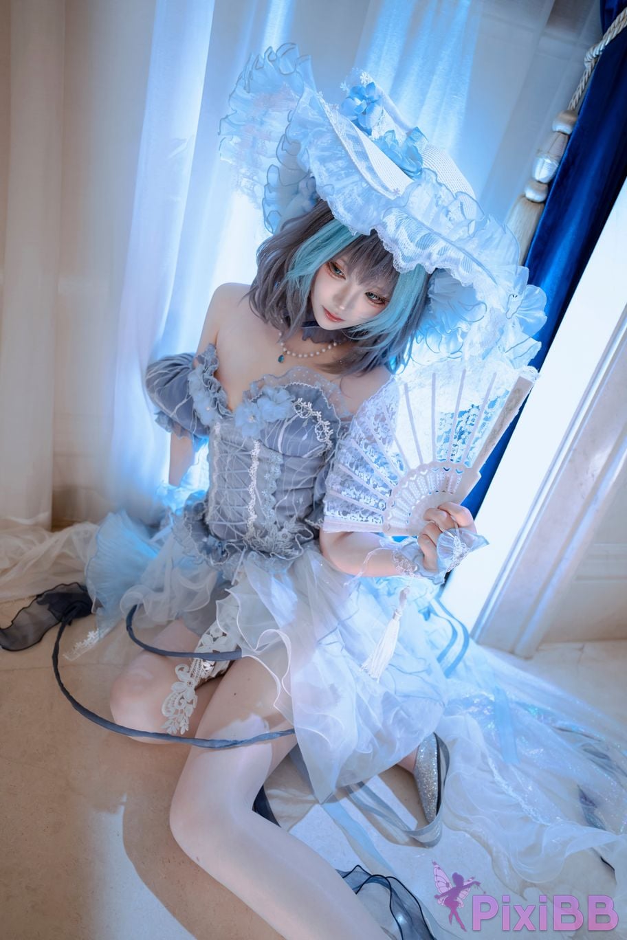 Cosplayer Tsuki Yueyin Cheshire scrapped manuscript PixiBB.COM 019
