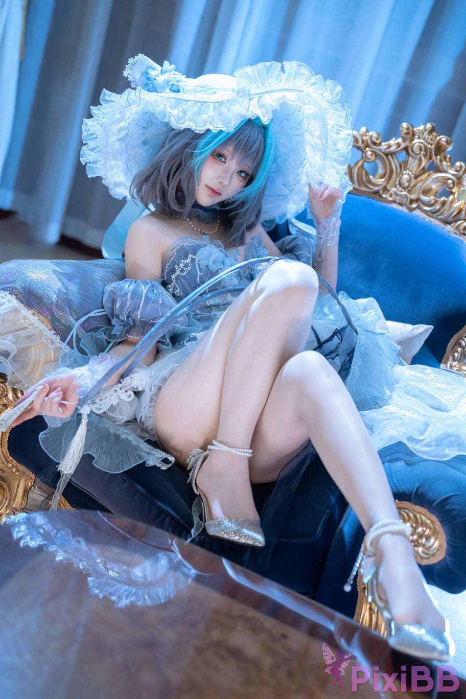 Cosplayer Tsuki Yueyin Cheshire scrapped manuscript PixiBB.COM 029