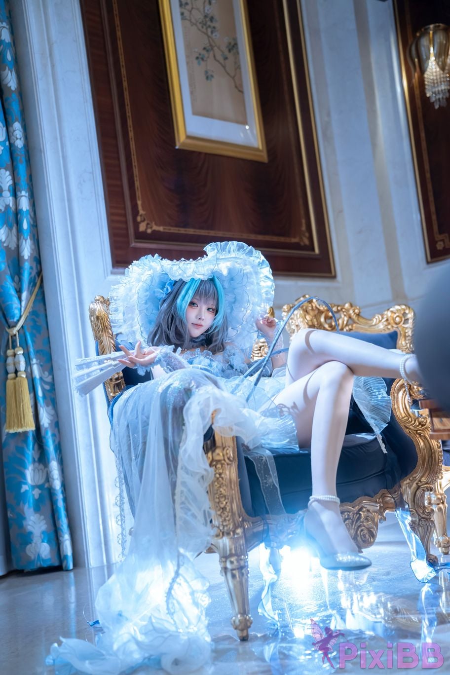Cosplayer Tsuki Yueyin Cheshire scrapped manuscript PixiBB.COM 030