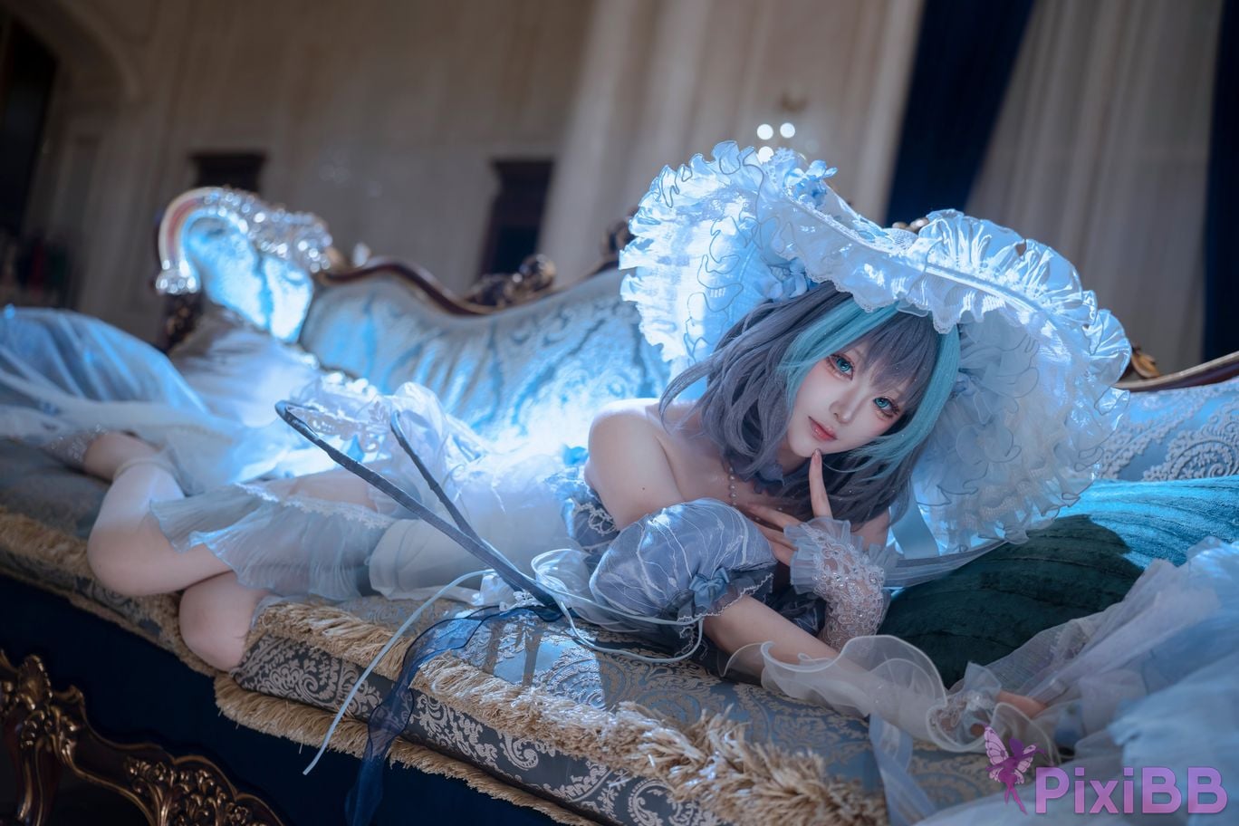 Cosplayer Tsuki Yueyin Cheshire scrapped manuscript PixiBB.COM 037