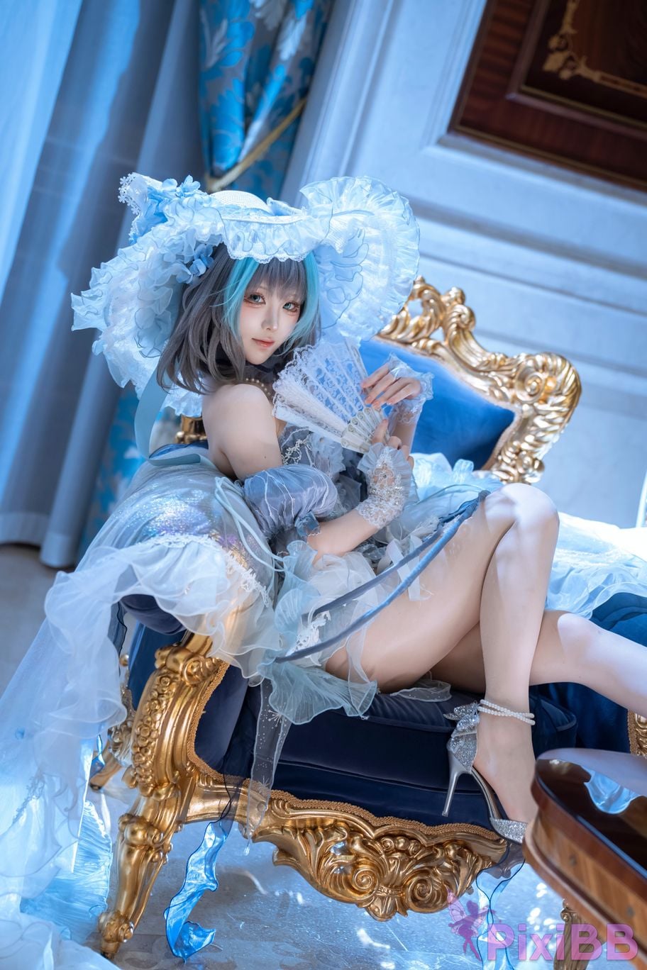 Cosplayer Tsuki Yueyin Cheshire scrapped manuscript PixiBB.COM 043