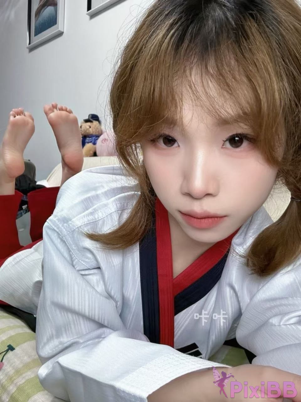OtherXXX Kaka Douyin contrast foot control loli Large collection of silk views PixiBB.COM 063