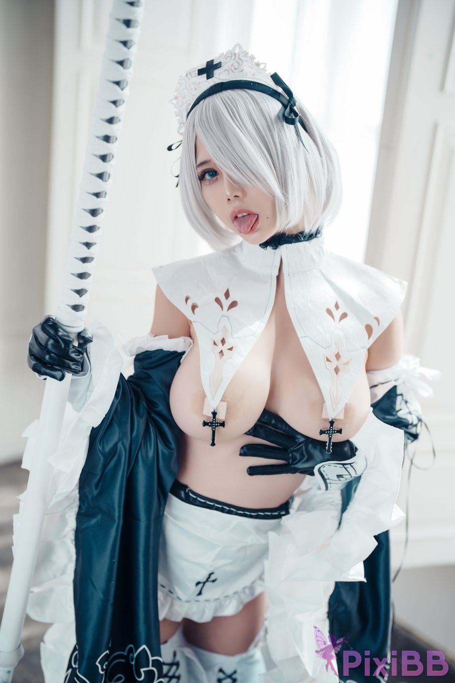 Coser Rinka 2B Maid PixiBB.COM 007