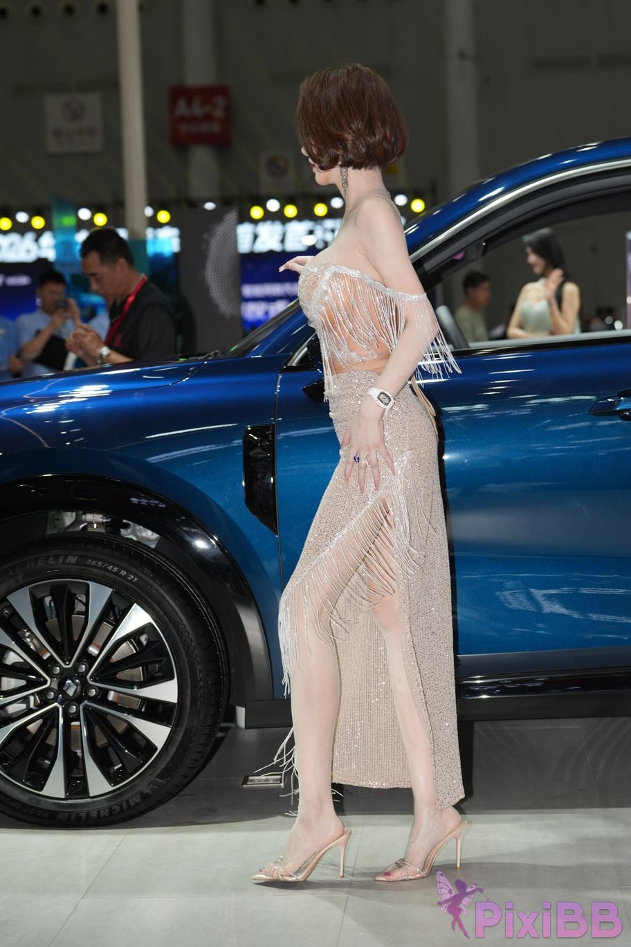 Featured Street Photography Works No.6029 Central China International Auto Show Little Meow Dabao PixiBB.COM 149
