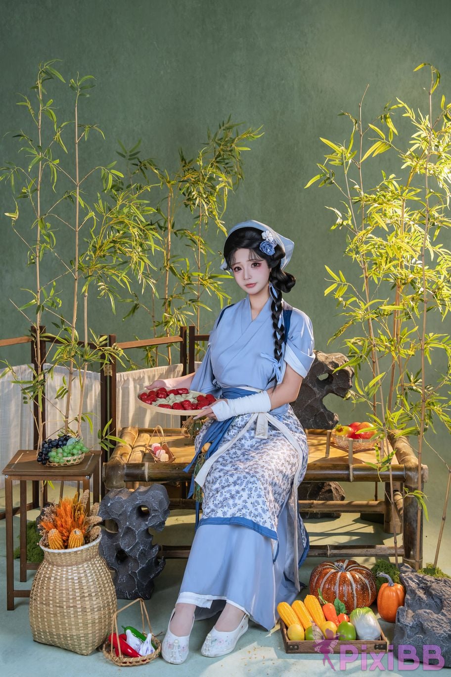Cosplayer yuuhui Yuhui Tian Gengji PixiBB.COM 013