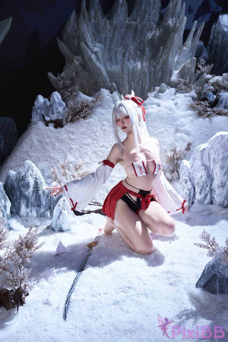 Cosplayer Axun kaOri Feixue PixiBB.COM 001