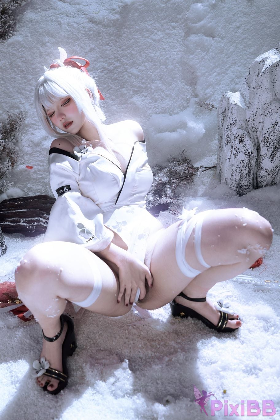 Cosplayer Axun kaOri Feixue PixiBB.COM 019