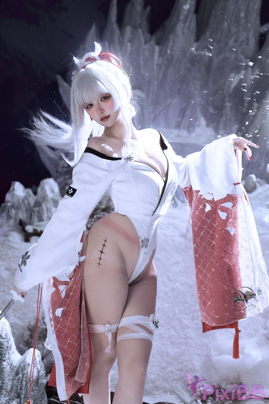 Cosplayer Axun kaOri Feixue PixiBB.COM 051
