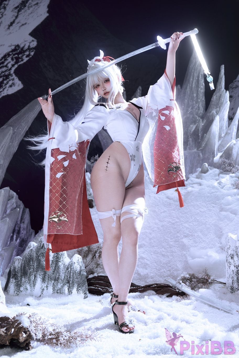 Cosplayer Axun kaOri Feixue PixiBB.COM 092