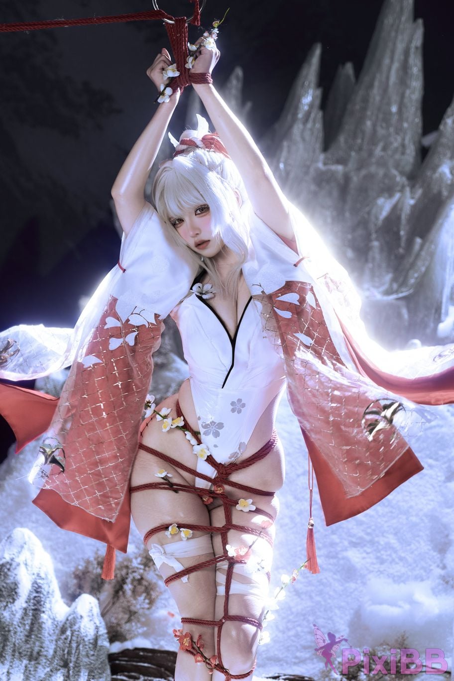 Cosplayer Axun kaOri Feixue PixiBB.COM 199