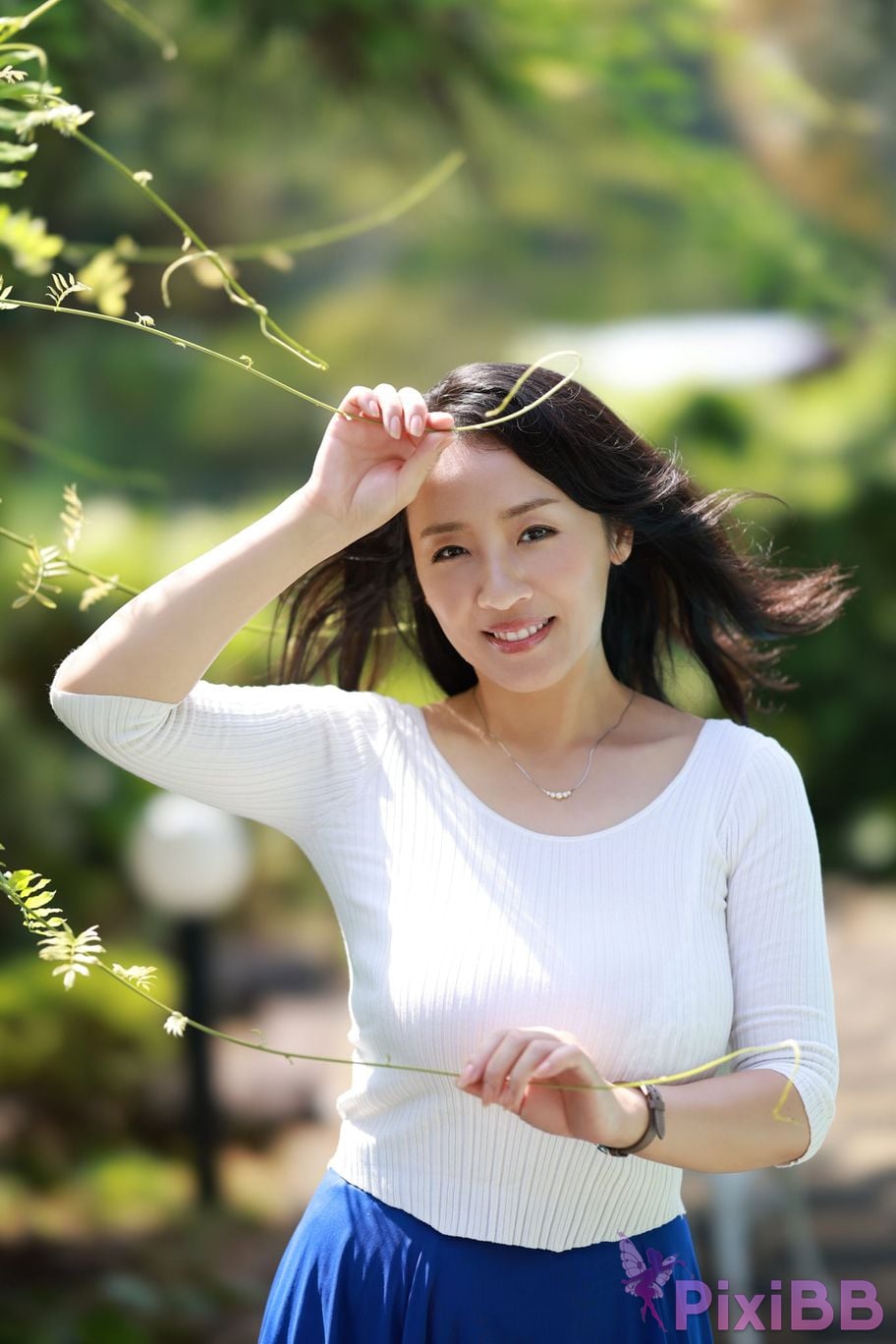Japanese Idol Megumi Kagurazaka FRIDAY digital photo book Yellow remote All unreleased special Edition Vol.3 100 Cut super complete version PixiBB.COM 107