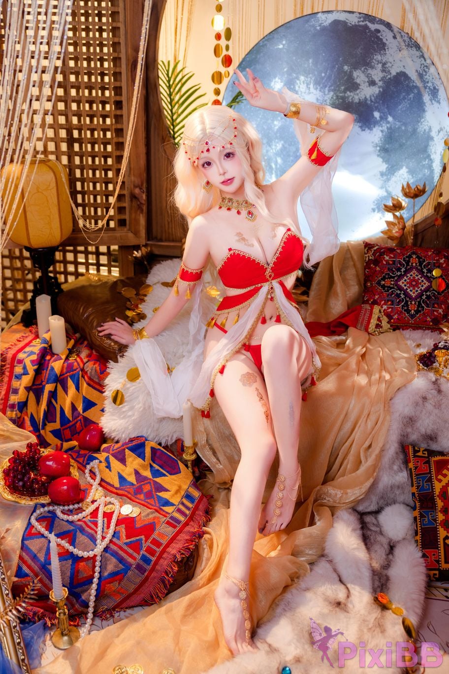 Cosplayer Hinajiao Dancing Girl PixiBB.COM 002