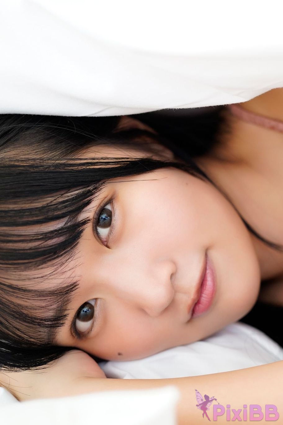 Japanese Idol Miyuka Minami FLASH digital photo book Lets travel together PixiBB.COM 014