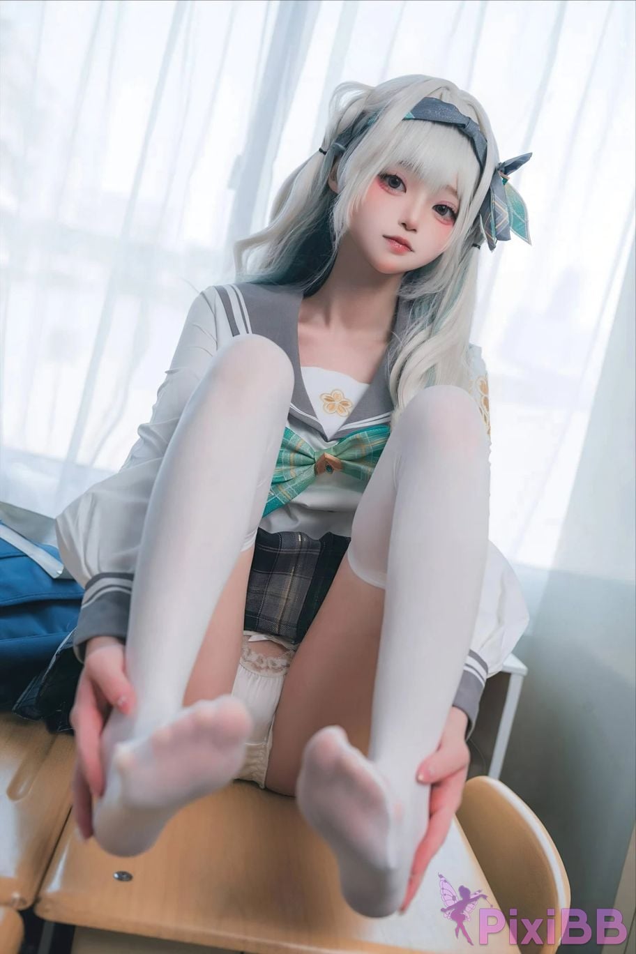Cosplayer Irisuare Airi Liuying Firefly PixiBB.COM 005