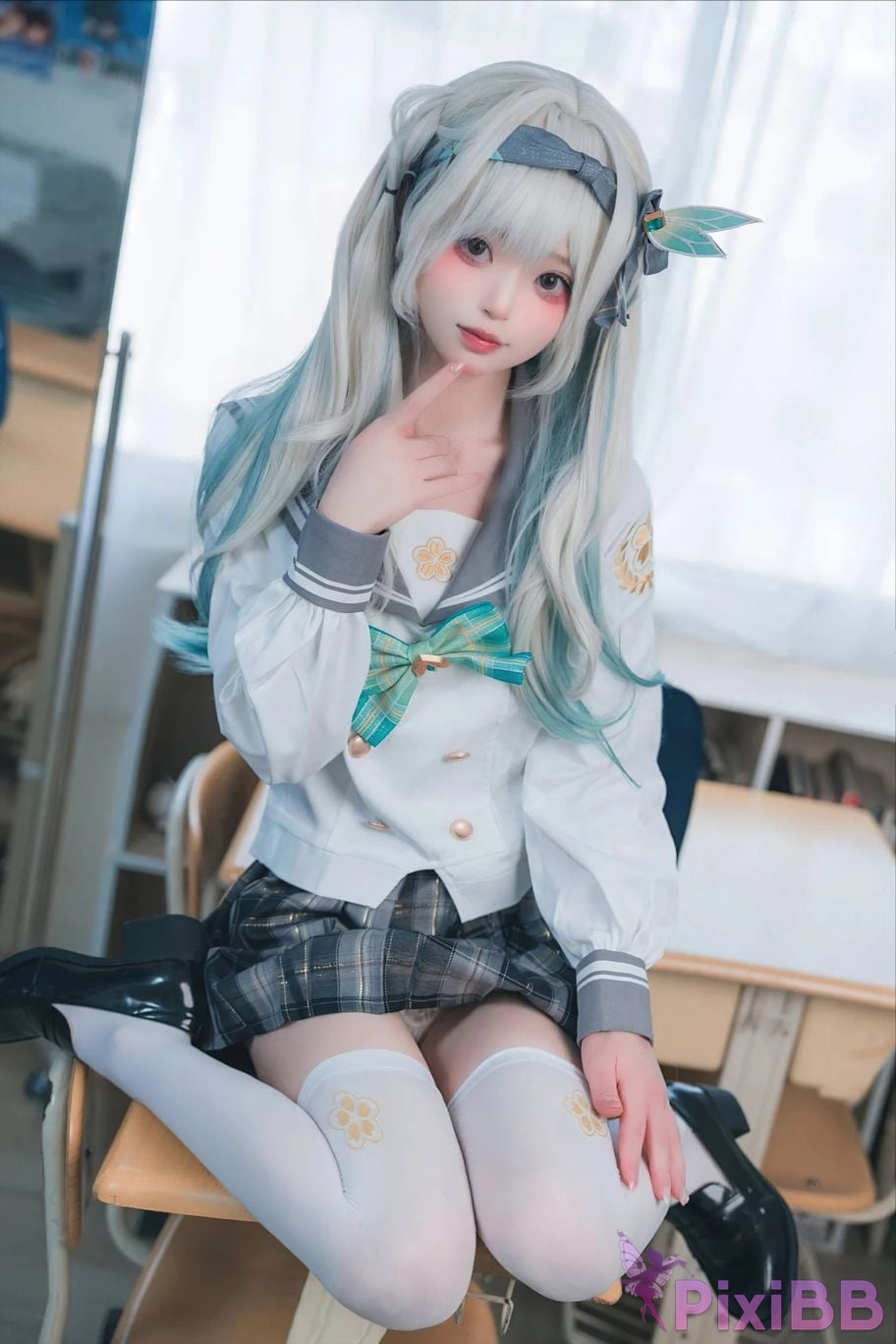 Cosplayer Irisuare Airi Liuying Firefly PixiBB.COM 018