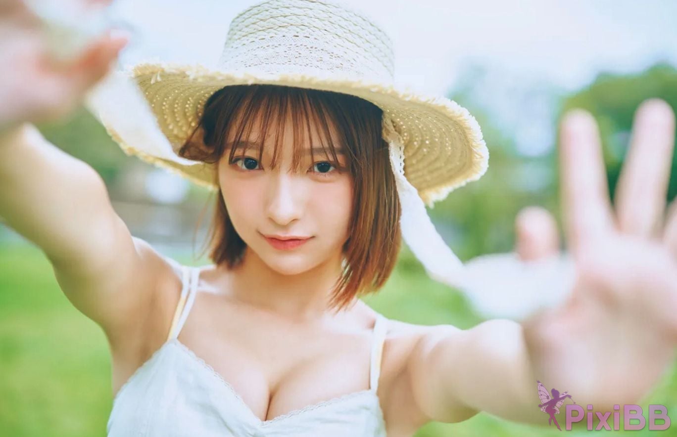 Japanese Idol Runa Ichinose FRIDAY GOLD I wish you all the best in summer With other cut PixiBB.COM 005
