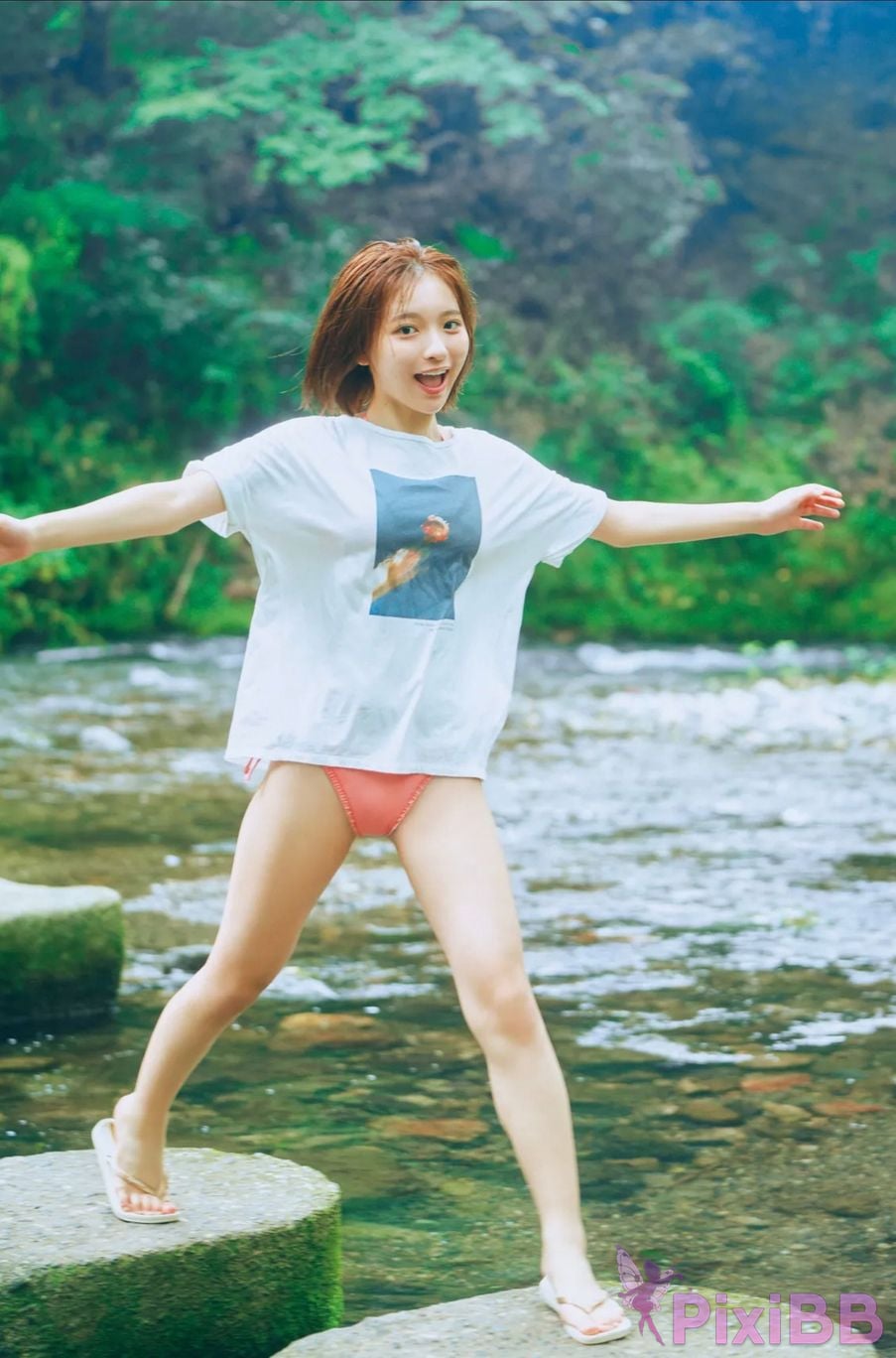 Japanese Idol Runa Ichinose FRIDAY GOLD I wish you all the best in summer With other cut PixiBB.COM 008