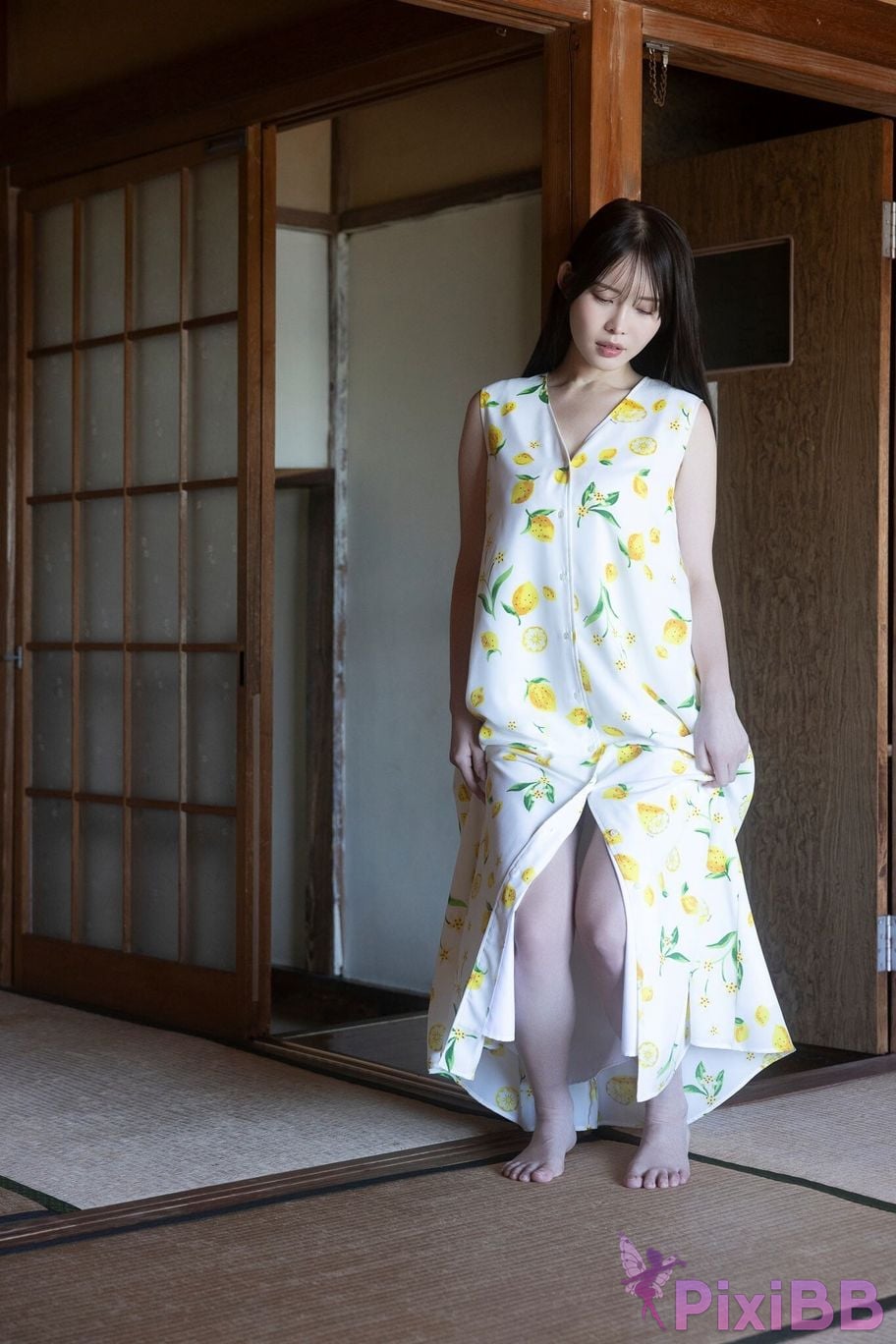 Japanese Idol Airi Igawa Shirakawa sex appeal SPA Gravure soul digital photo book PixiBB.COM 023