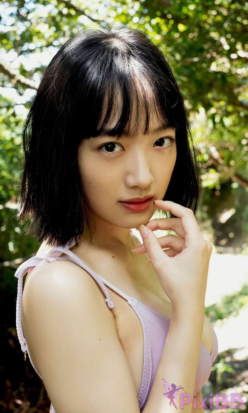 Japanese Idol F uh ta Sakaguchi Fuyu Digital only The 20 year old Fuushi is tough. weekly play PHOTO BOOK PixiBB.COM 004