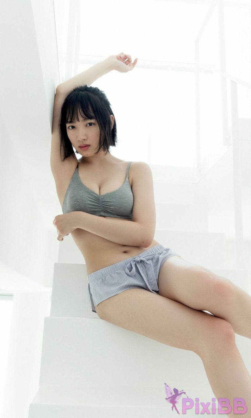 Japanese Idol F uh ta Sakaguchi Fuyu Digital only The 20 year old Fuushi is tough. weekly play PHOTO BOOK PixiBB.COM 009