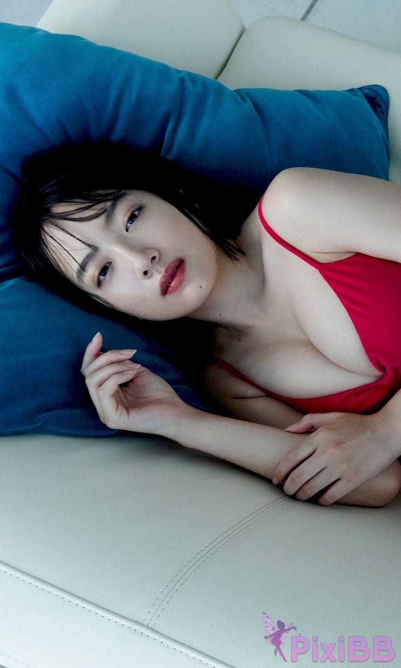 Japanese Idol F uh ta Sakaguchi Fuyu Digital only The 20 year old Fuushi is tough. weekly play PHOTO BOOK PixiBB.COM 018