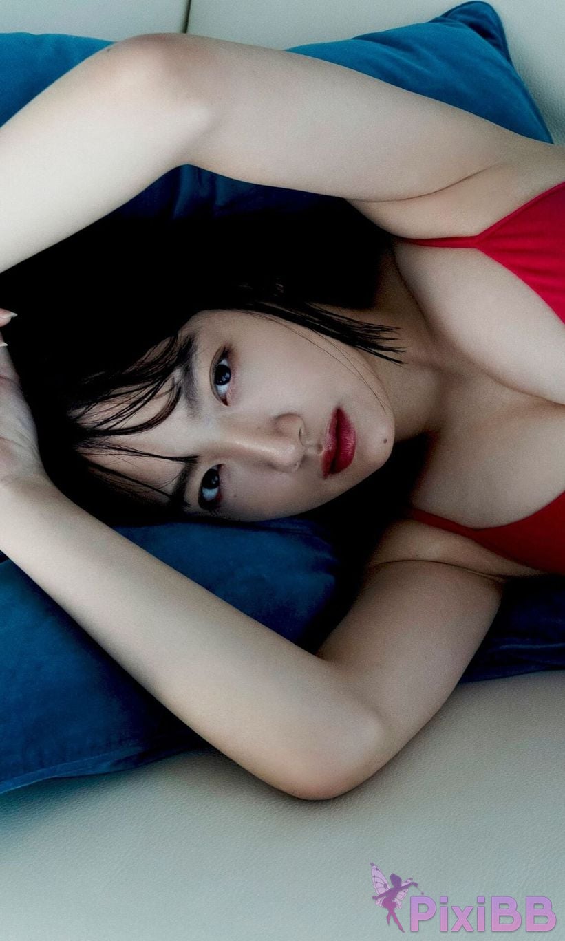 Japanese Idol F uh ta Sakaguchi Fuyu Digital only The 20 year old Fuushi is tough. weekly play PHOTO BOOK PixiBB.COM 021