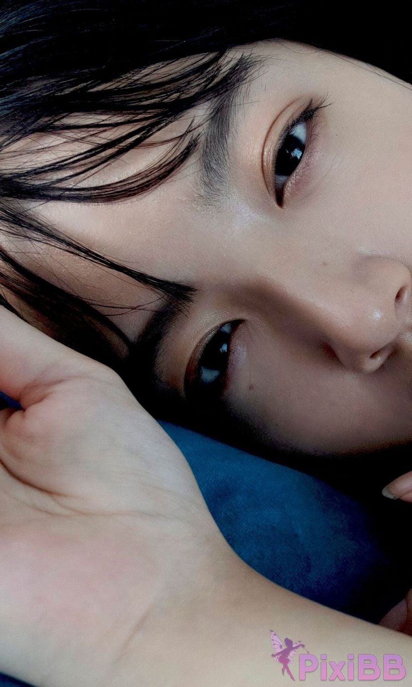 Japanese Idol F uh ta Sakaguchi Fuyu Digital only The 20 year old Fuushi is tough. weekly play PHOTO BOOK PixiBB.COM 024