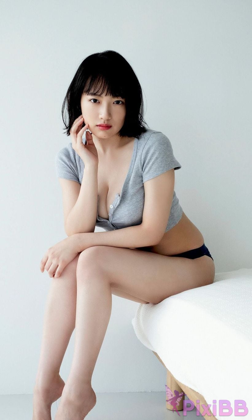 Japanese Idol F uh ta Sakaguchi Fuyu Digital only The 20 year old Fuushi is tough. weekly play PHOTO BOOK PixiBB.COM 044