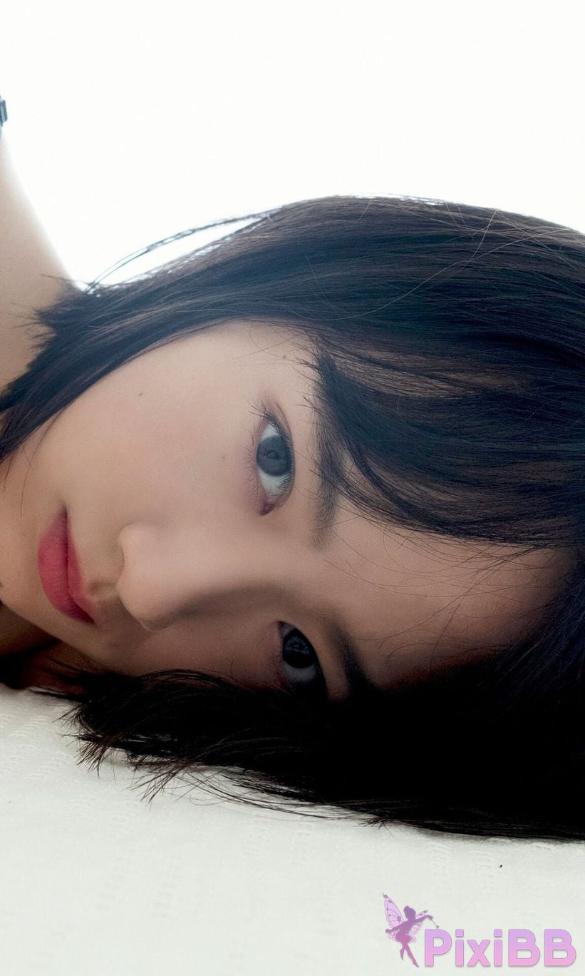Japanese Idol F uh ta Sakaguchi Fuyu Digital only The 20 year old Fuushi is tough. weekly play PHOTO BOOK PixiBB.COM 063