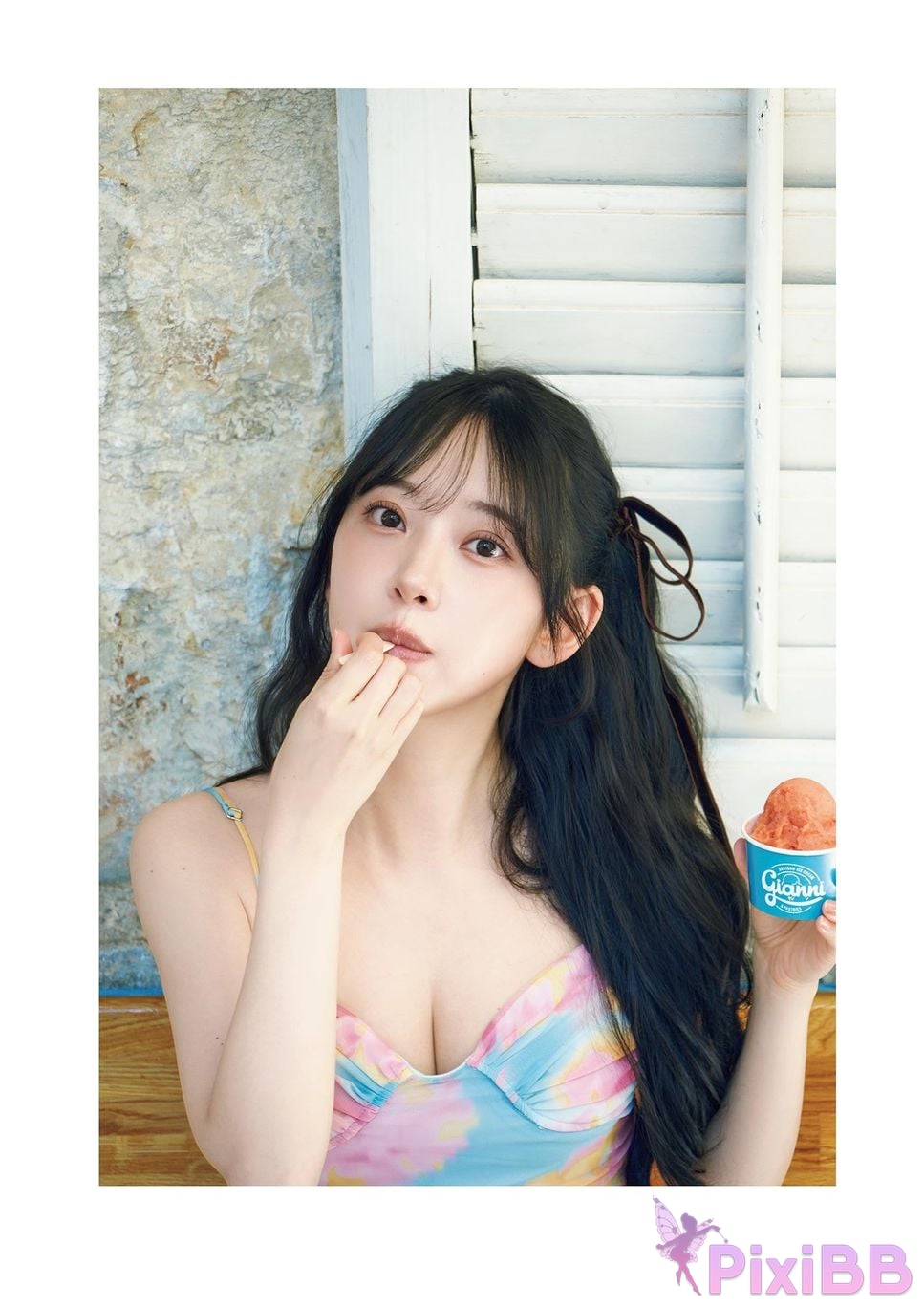 Japanese Idol Miona Hori Digital limited deluxe edition 30 Increased pages photo collection deep red aftertaste PixiBB.COM 081