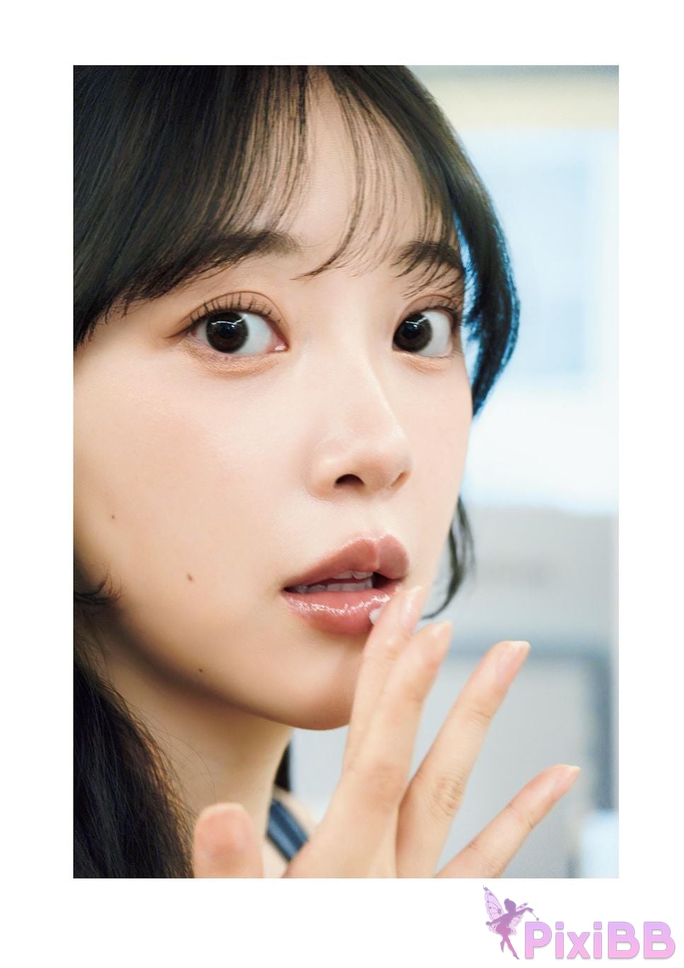 Japanese Idol Miona Hori Digital limited deluxe edition 30 Increased pages photo collection deep red aftertaste PixiBB.COM 083
