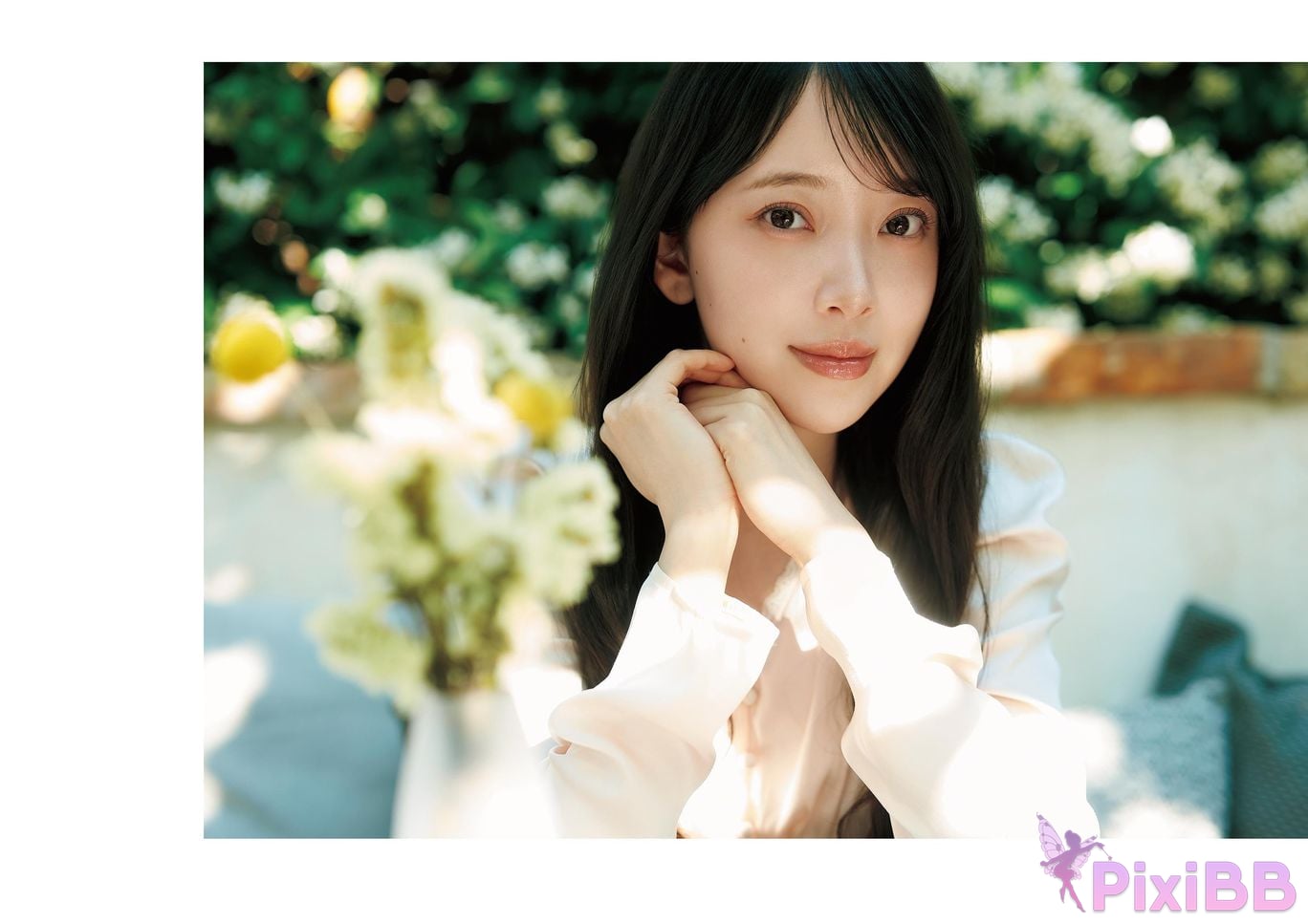 Japanese Idol Miona Hori Digital limited deluxe edition 30 Increased pages photo collection deep red aftertaste PixiBB.COM 100