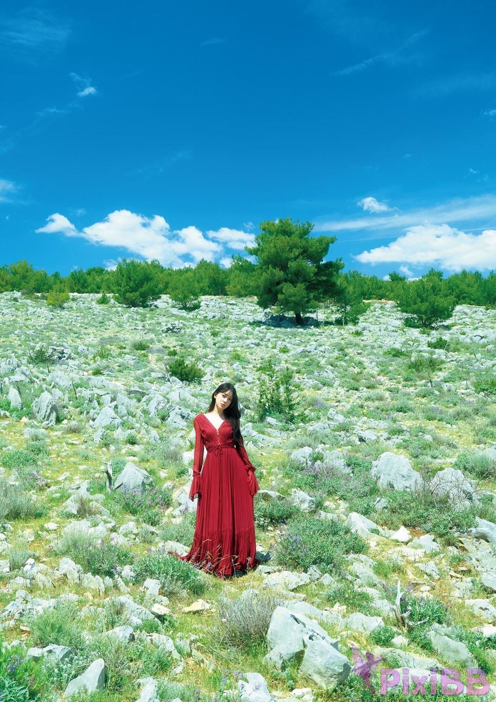 Japanese Idol Miona Hori Digital limited deluxe edition 30 Increased pages photo collection deep red aftertaste PixiBB.COM 142